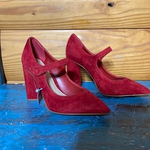 Gianni Bini Red Suede heels